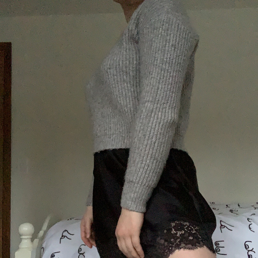 brandy melville sweater